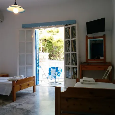 Panos Studios Poros Town Exterior photo