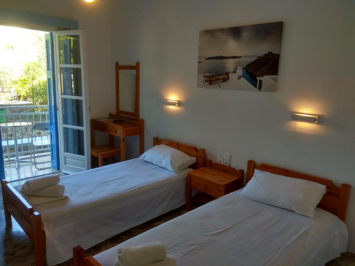 Panos Apartment